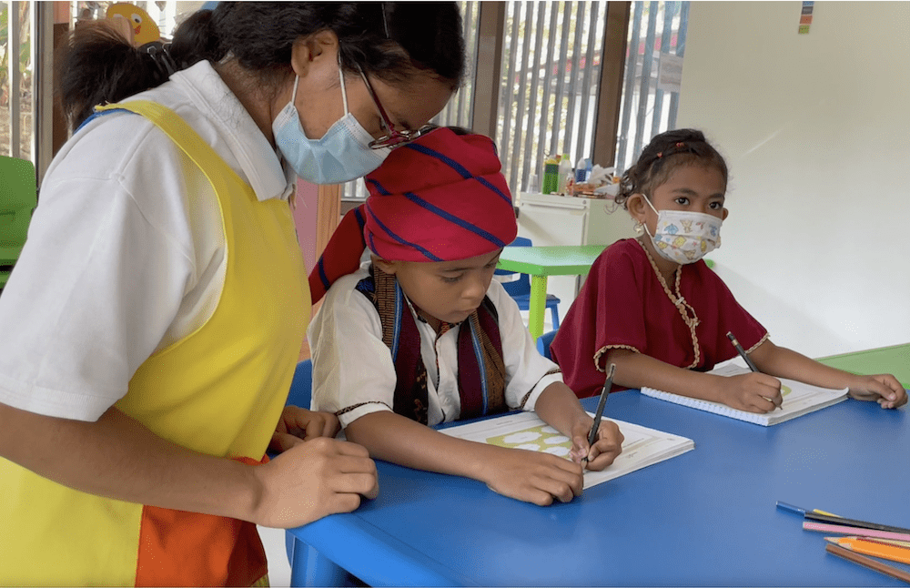 Nuestros profesores en Indonesia